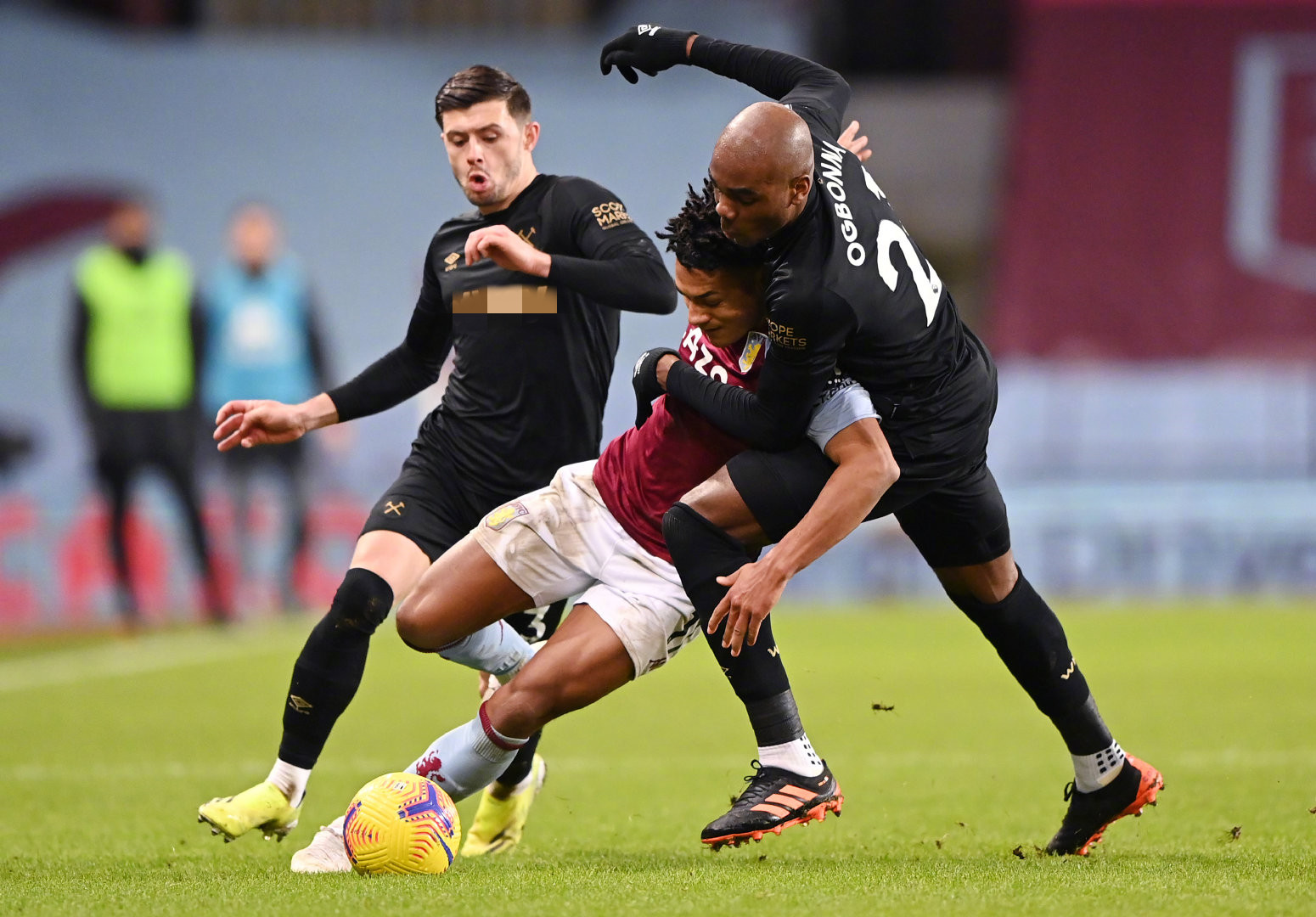 時加入了巴 時加入了巴